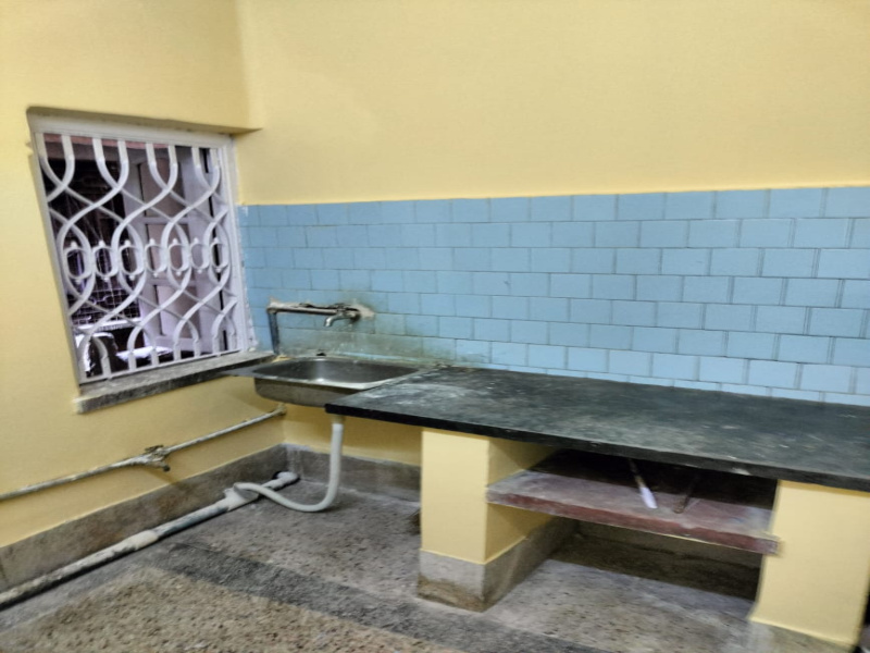 2 BHK 900 Sq.ft. House for Rent in Dakshineswar, Kolkata