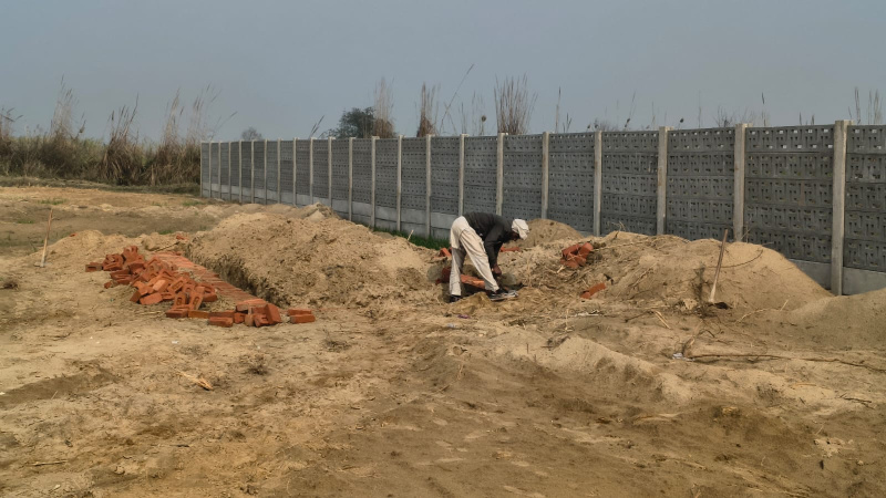  200 Sq. Yards Residential Plot for Sale in Garhmukteshwar, Hapur