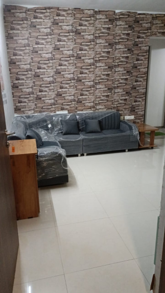 2 BHK 600 Sq.ft. Apartment for Rent in Vaishno Devi Circle, Sarkhej, Ahmedabad