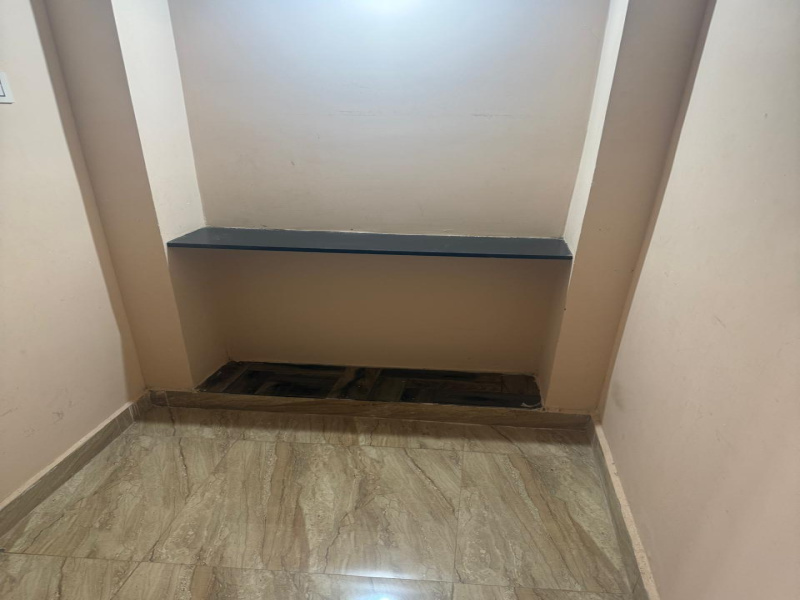 2 BHK 1000 Sq.ft. Builder Floor for Rent in Kalanivasal, Karaikudi