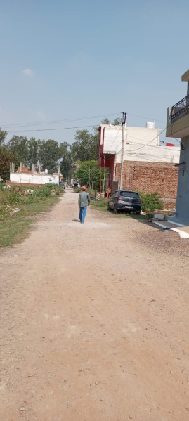  100 Sq. Yards Residential Plot for Sale in Chhatikara Road, Mathura
