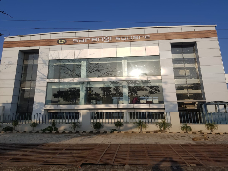  Showroom 6500 Sq.ft. for Rent in Rampur Garden, Bareilly
