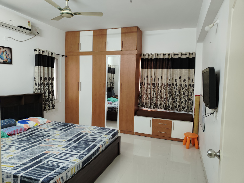 3 BHK 1650 Sq.ft. Apartment for Sale in Neknampur, Hyderabad