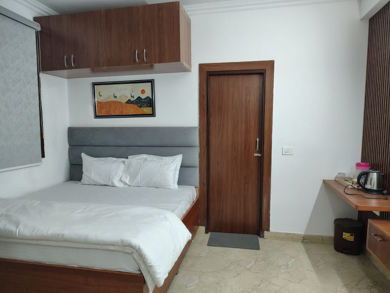  550 Sq.ft. Studio Apartment for Rent in Knowledge Park 5, Greater Noida