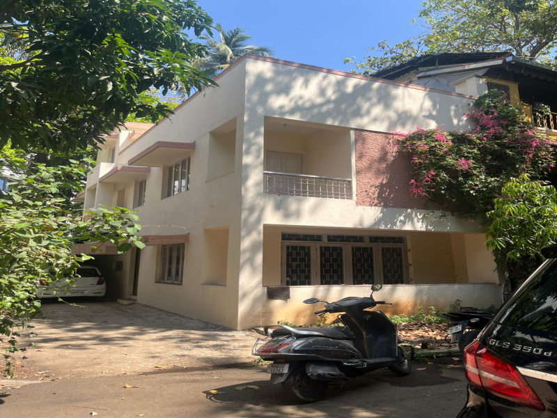 3 BHK 2500 Sq.ft. Villa for Sale in Juhu, Mumbai