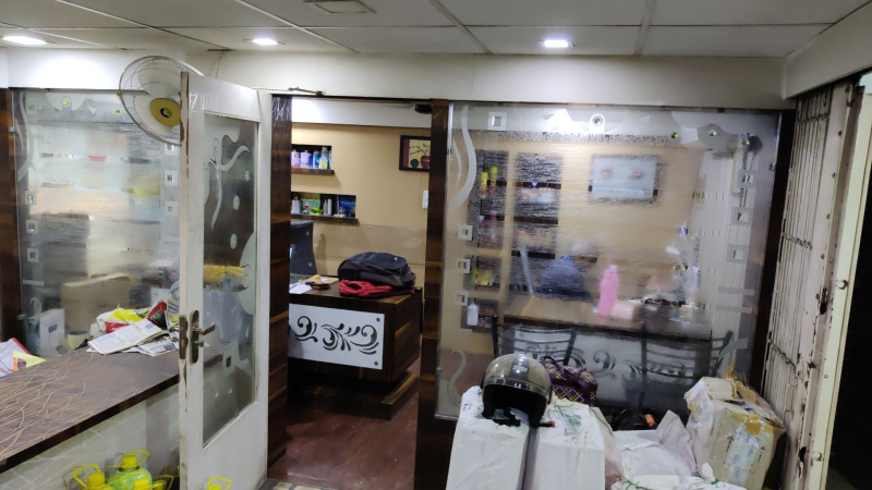  356 Sq.ft. Commercial Shop for Sale in Siyaganj, Indore