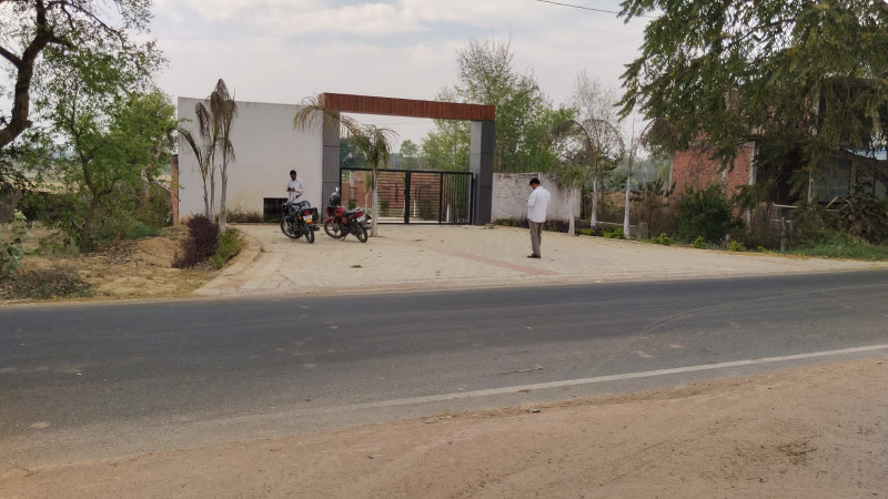  3888 Sq.ft. Commercial Land for Sale in Mall Road, Kanpur