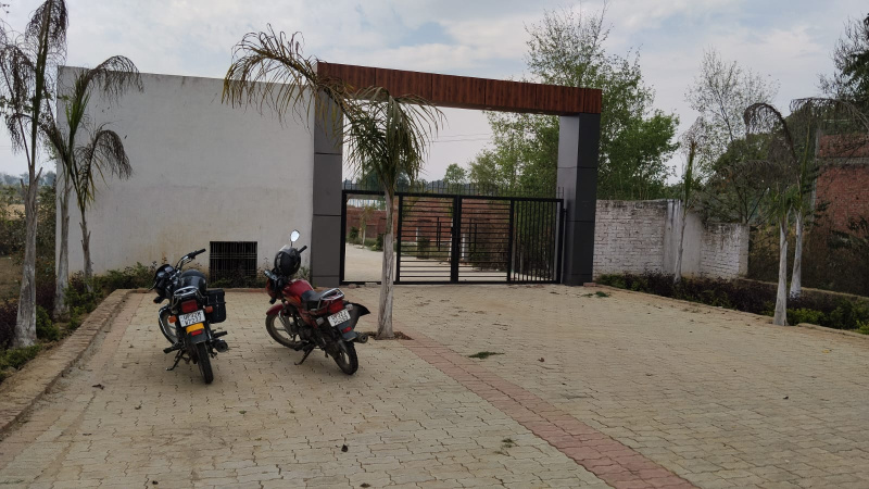  3888 Sq.ft. Commercial Land for Sale in Mall Road, Kanpur