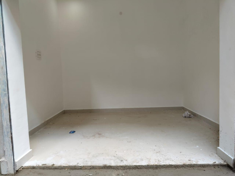  159 Sq.ft. Commercial Shop for Rent in Sealdah, Kolkata