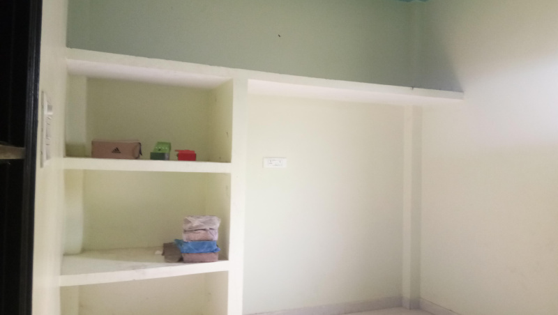 2 BHK 512 Sq.ft. Apartment for Rent in Sealdah, Kolkata