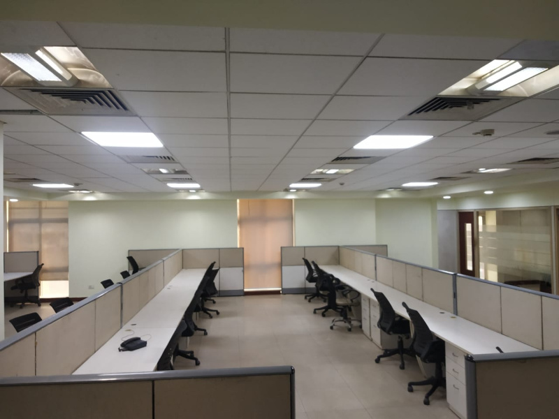  5500 Sq.ft. Office Space for Rent in Sector 63 Noida