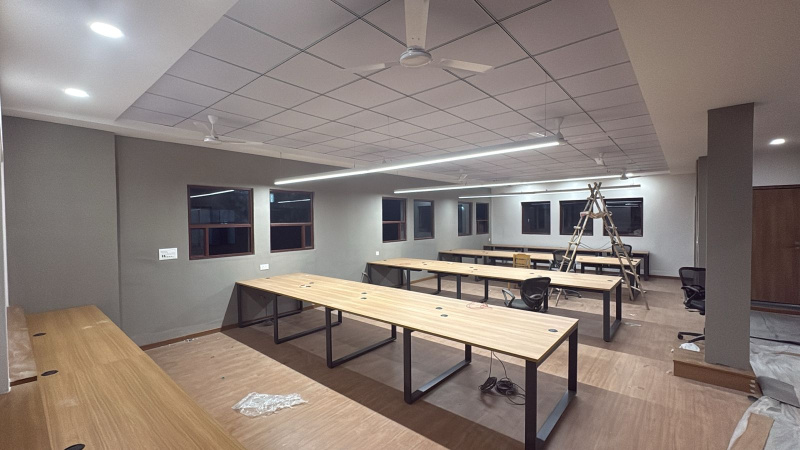  19500 Sq.ft. Office Space for Rent in Sector 63 Noida