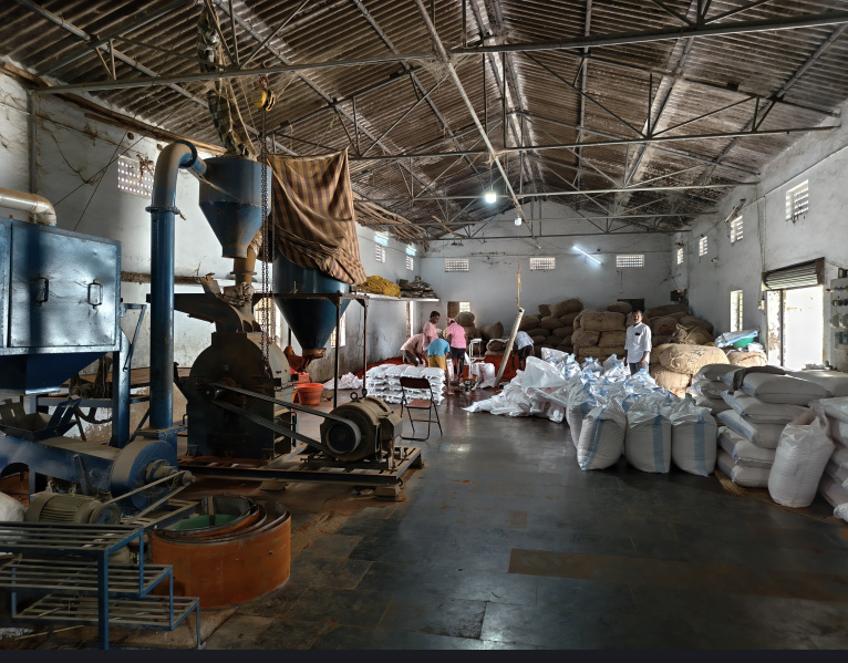  1000 Sq. Yards Commercial Shop for Sale in Reddypalem, Guntur