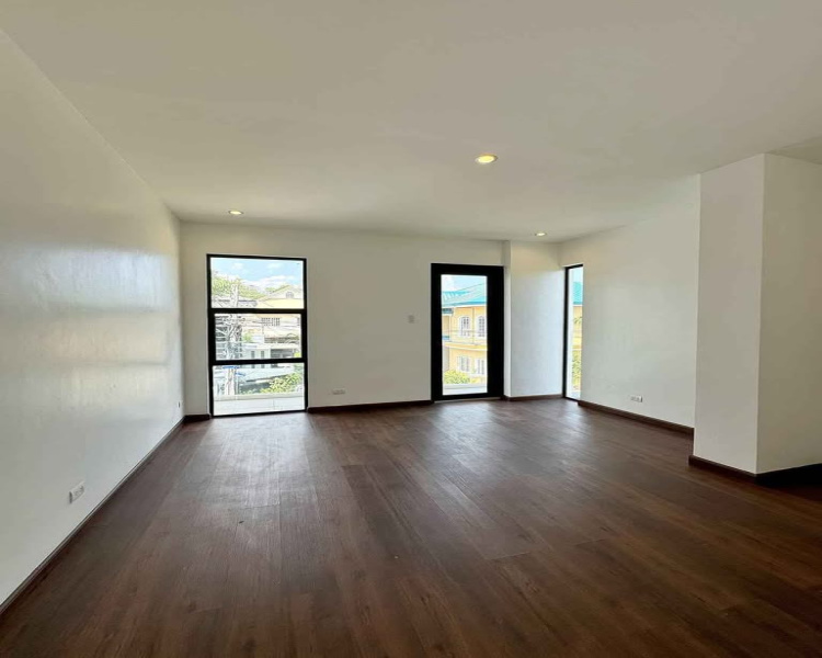 2.5 BHK 1675 Sq.ft. Villa for Sale in Whitefield, Bangalore