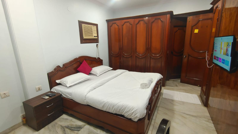  1000 Sq.ft. Apartment for PG in Siddharth Nagar, Borivali East, Mumbai