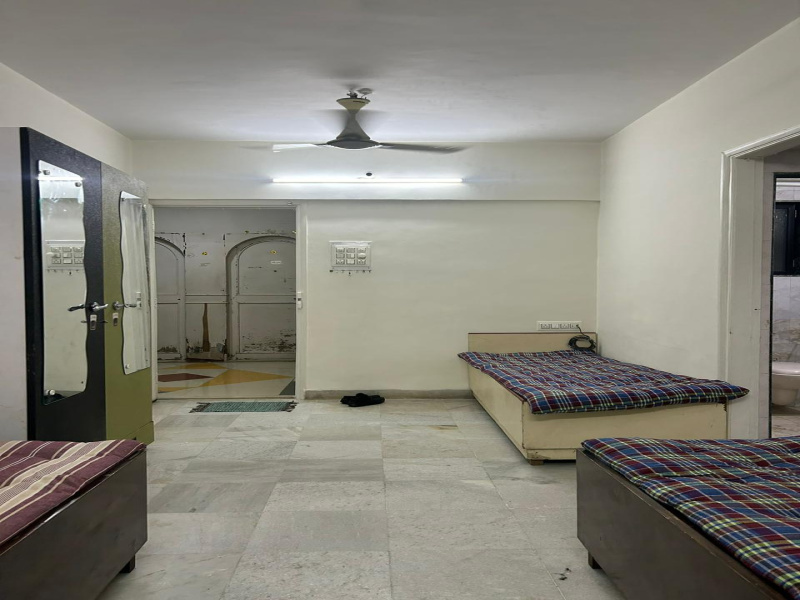  700 Sq.ft. Apartment for PG in Siddharth Nagar, Borivali East, Mumbai
