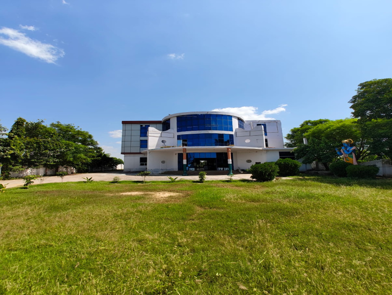  30000 Sq.ft. Business Center for Rent in Pali, Mahendragarh