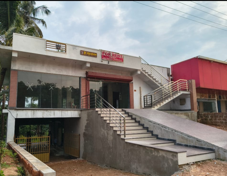  2600 Sq.ft. Showroom for Rent in Kumta, Uttara Kannada