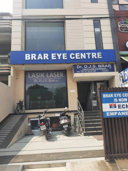  1350 Sq.ft. Showroom for Rent in Model Town, Jalandhar