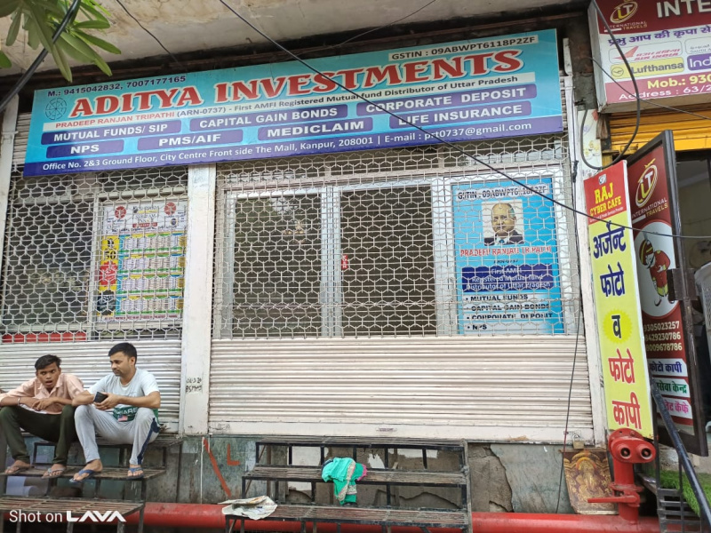  180 Sq.ft. Commercial Shop for Rent in Mall Road, Kanpur