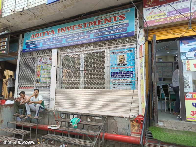  180 Sq.ft. Commercial Shop for Rent in Mall Road, Kanpur