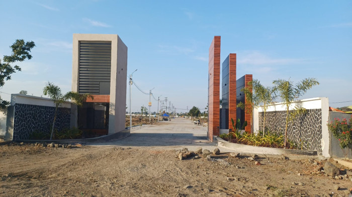  800 Sq.ft. Residential Plot for Sale in Ujjain Road, Indore