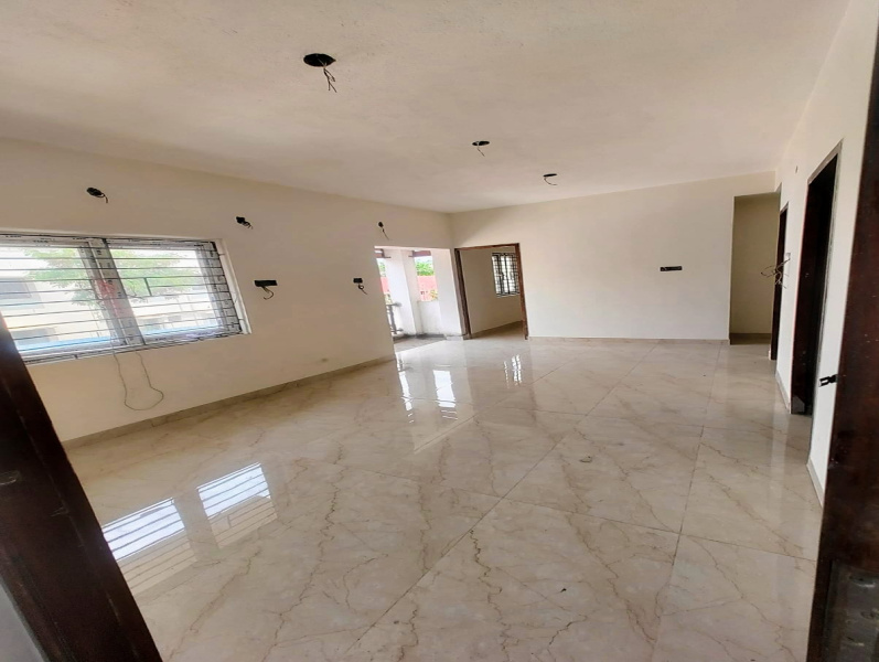 2 BHK 960 Sq.ft. Apartment for Sale in Koyembedu, Chennai