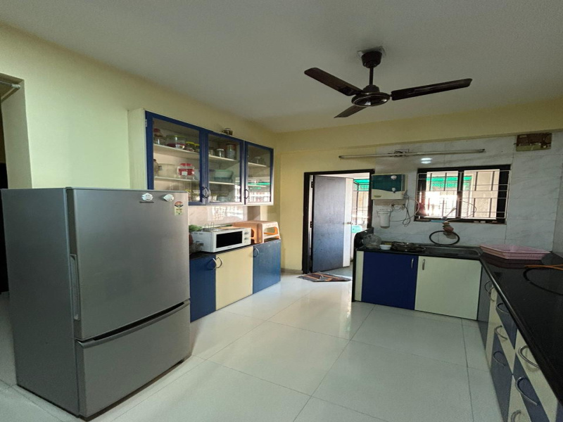 2 BHK 865 Sq.ft. Apartment for Sale in RV Desai Road, Vadodara