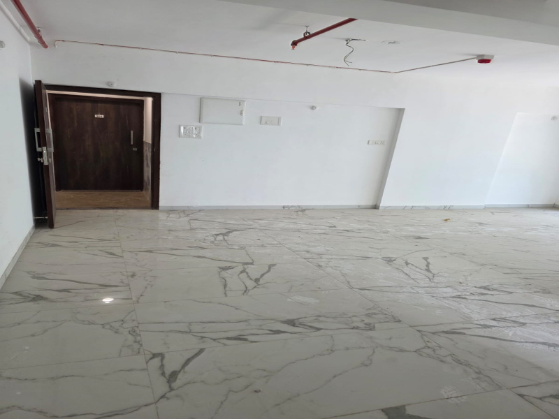  728 Sq.ft. Office Space for Sale in Dadar, Mumbai