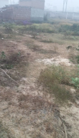  230 Sq. Yards Residential Plot for Sale in Baraula Bypass, Aligarh