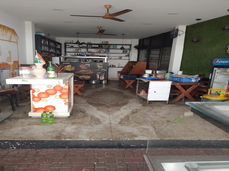  750 Sq.ft. Commercial Shop for Rent in Kaloor, Ernakulam