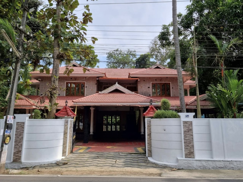 6 BHK 5300 Sq.ft. House for Rent in Vaikom, Kottayam