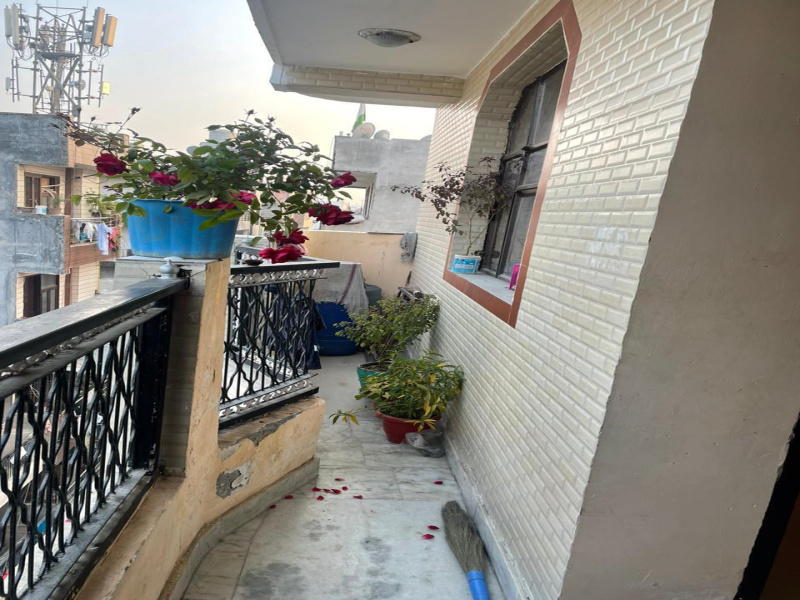 1 BHK 550 Sq.ft. Builder Floor for Rent in Mahavir Enclave Part 1, Delhi