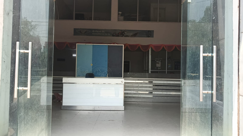  3400 Sq.ft. Showroom for Rent in Basmati Nagar, Godda