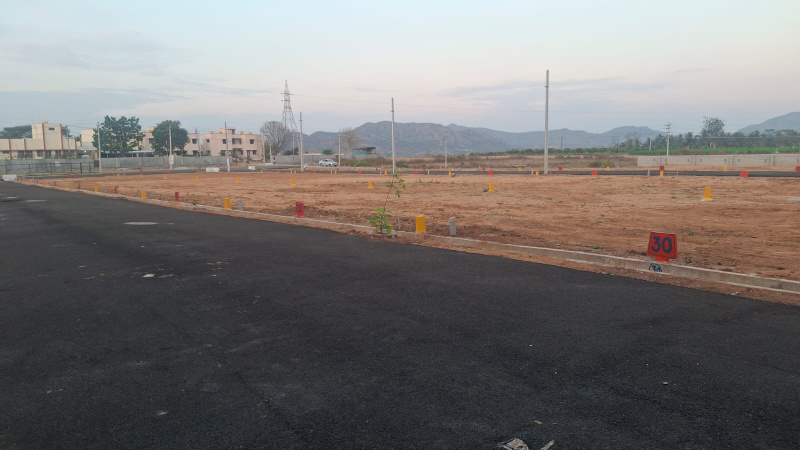  1999 Sq.ft. Residential Plot for Sale in Tumkur Road, Bangalore