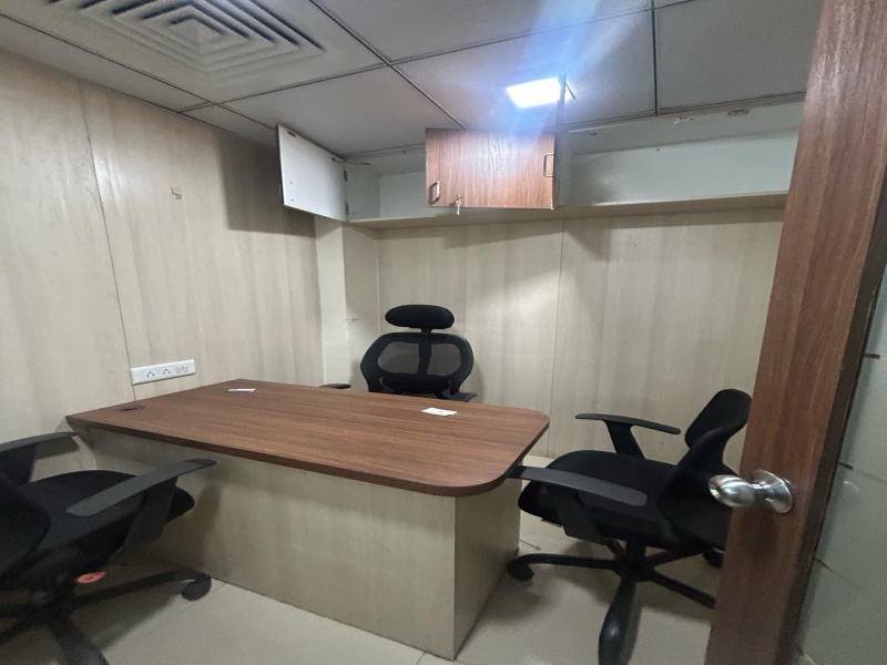  Office Space 2247 Sq.ft. for Sale in Kharghar, Navi Mumbai