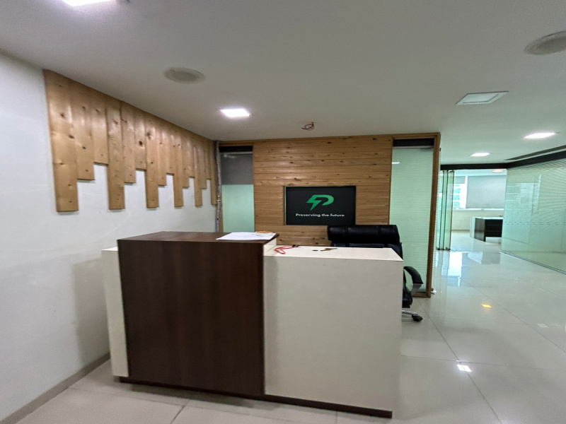  Office Space 600 Sq.ft. for Rent in Kharghar, Navi Mumbai