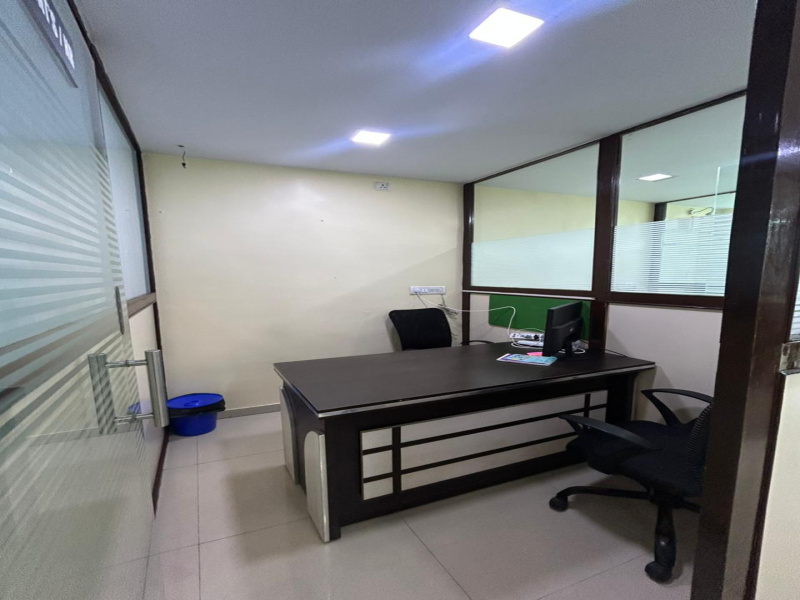  Office Space 1000 Sq.ft. for Rent in Kharghar, Navi Mumbai