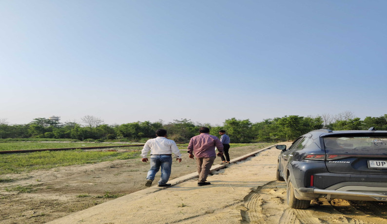  1000 Sq.ft. Residential Plot for Sale in Maniram, Gorakhpur
