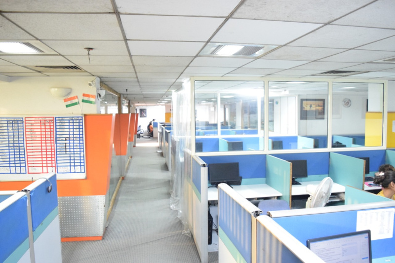  6000 Sq.ft. Office Space for Rent in Nirman Vihar, Delhi