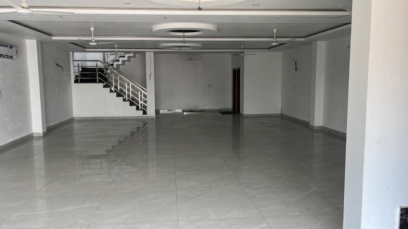  1800 Sq.ft. Office Space for Rent in Pant Vihar, Saharanpur