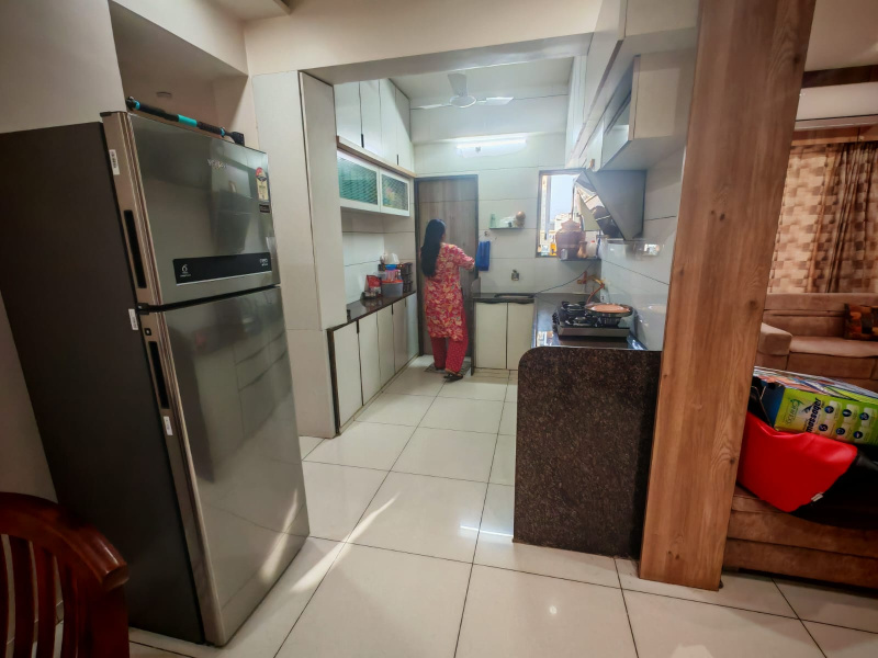 2 BHK 835 Sq.ft. Apartment for Sale in Jivraj Park, Rajkot