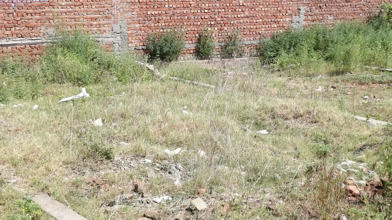  1500 Sq.ft. Commercial Land for Sale in Kiratpur, Bijnor