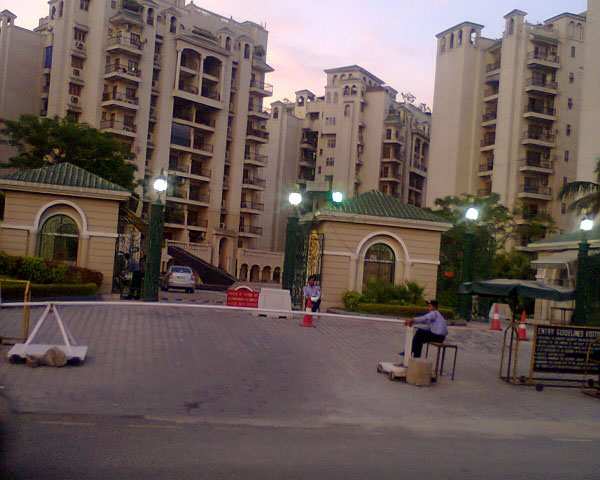 3 BHK Apartment 130 Sq.ft. for Sale in Sector 93 Noida