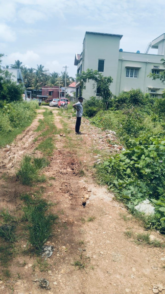  Commercial Land 7000 Sq.ft. for Sale in Balehonnur, Chikmagalur