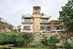 4 BHK House for Rent in Aarey Colony, Goregaon East, Mumbai
