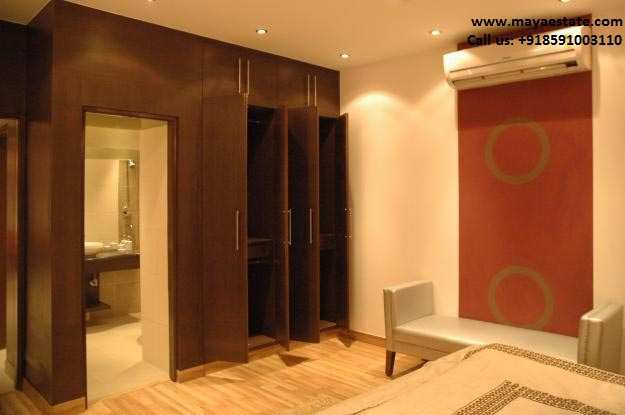 6 BHK Apartment 4769 Sq.ft. for Sale in