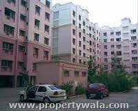 2 BHK Flat for Sale in New Link Road, Mumbai