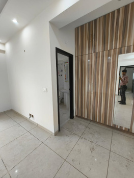 3.5 BHK Flat for Sale in Sector 143 Noida