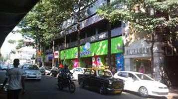 Commercial Shop 500 Sq.ft. for Rent in Worli, Mumbai